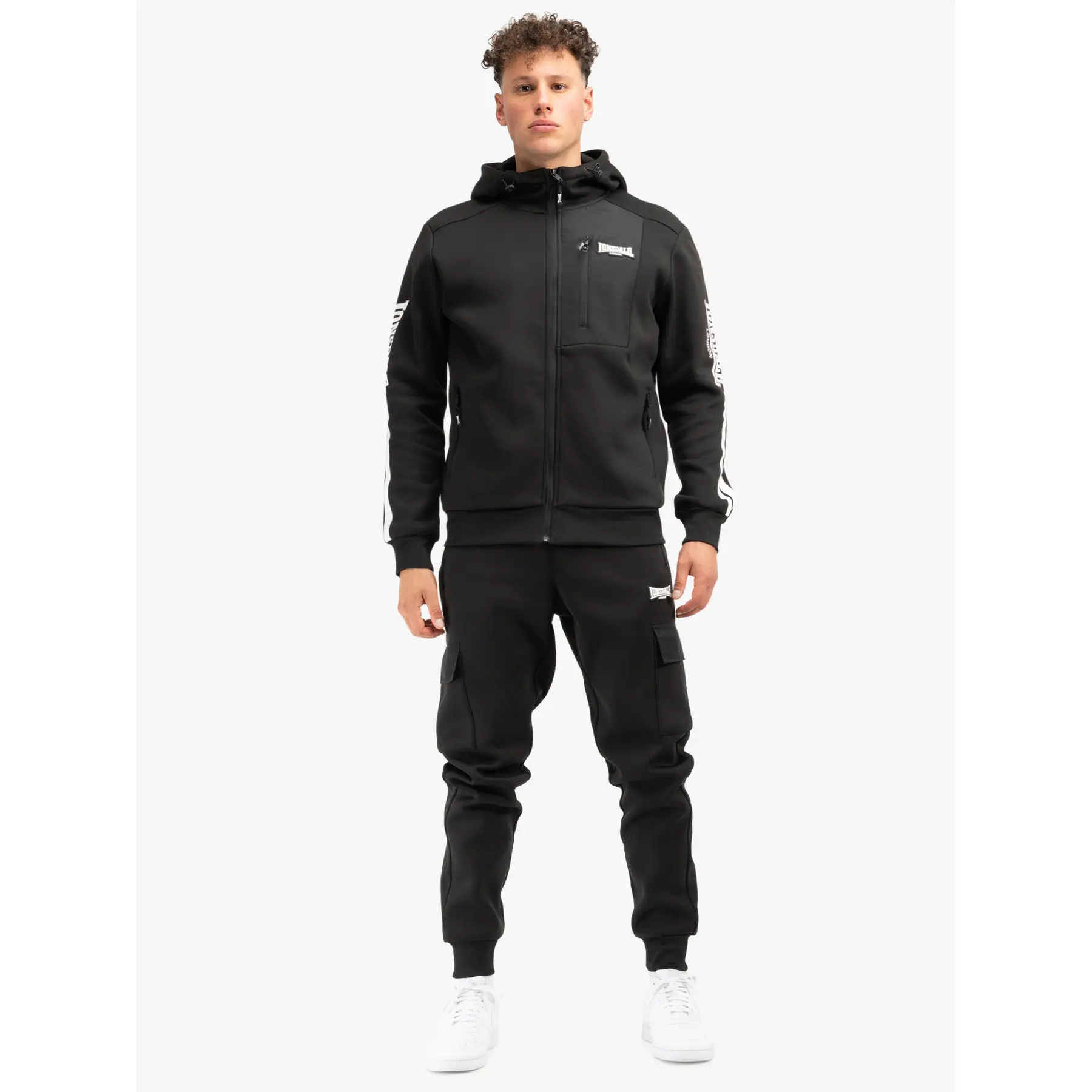 sportisgood738906