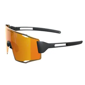trek-expert-1410875