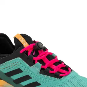 trek-expert-1572582